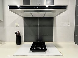 Fahrenheit Suites by Manhattan Group