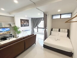 Fahrenheit Suites by Manhattan Group