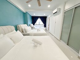 Fahrenheit Suites by Manhattan Group