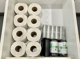 Fahrenheit Suites by Manhattan Group