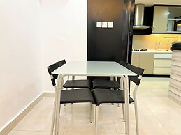 Fahrenheit Suites by Manhattan Group