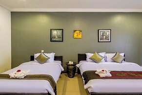 Golden Bayon Boutique Hotel
