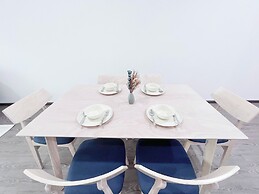 MH Maison by Manhattan Group