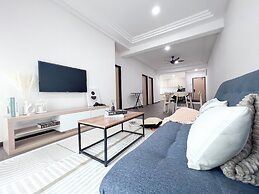 MH Maison by Manhattan Group