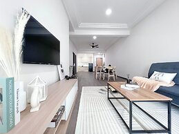 MH Maison by Manhattan Group