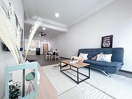 MH Maison by Manhattan Group