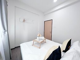 MH Maison by Manhattan Group