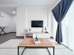 MH Maison by Manhattan Group