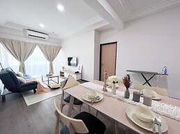 MH Maison by Manhattan Group