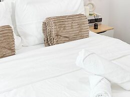 MH Maison by Manhattan Group