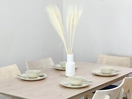 MH Maison by Manhattan Group