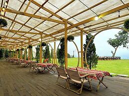 Cloud9 & Cloud View Glamping