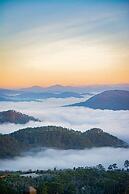 Cloud9 & Cloud View Glamping