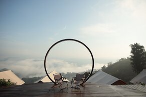 Cloud9 & Cloud View Glamping