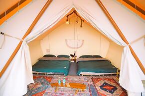 Cloud9 & Cloud View Glamping