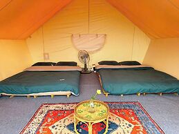 Cloud9 & Cloud View Glamping