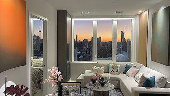 Skyline Luxe Panoramic Suites & towers Toronto