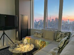 Skyline Luxe Panoramic Suites & towers Toronto