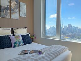 Skyline Luxe Panoramic Suites & towers Toronto