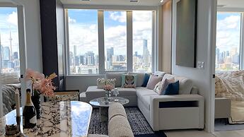 Skyline Luxe Panoramic Suites & towers Toronto