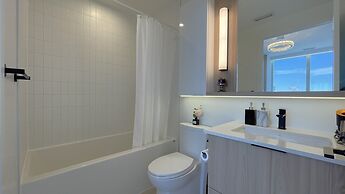 Skyline Luxe Panoramic Suites & towers Toronto