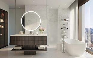 Skyline Luxe Panoramic Suites & towers Toronto