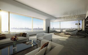 Skyline Luxe Panoramic Suites & towers Toronto