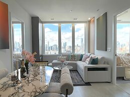 Skyline Luxe Panoramic Suites & towers Toronto