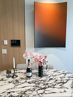 Skyline Luxe Panoramic Suites & towers Toronto