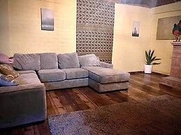 B. Home Resort and Spa