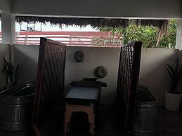 B. Home Resort and Spa