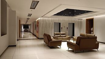 Krishna Courtyard Hotel And Convention