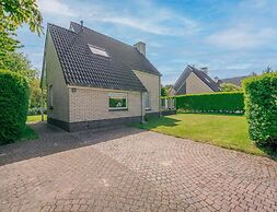 Pleasant Holiday Home With Garden