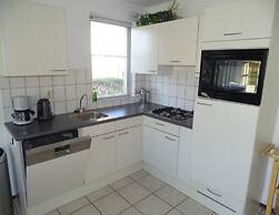 Pleasant Holiday Home With Garden
