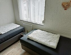 Pleasant Holiday Home With Garden