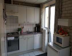 Pleasant Holiday Home With Garden
