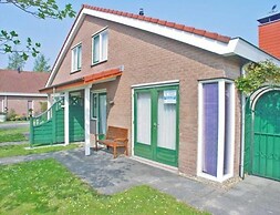 Pleasant Holiday Home With Garden