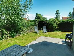 Pleasant Holiday Home With Garden