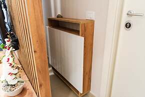 Golden Glow Villa Green Coast