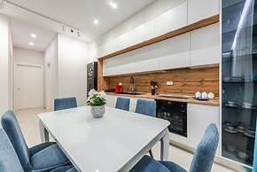 Golden Glow Villa Green Coast