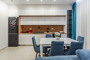 Golden Glow Villa Green Coast