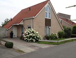 Lovely Bungalow With Garden