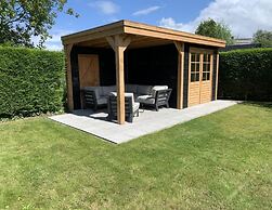 Lovely Bungalow With Garden