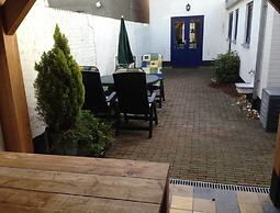 Lovely Bungalow With Garden