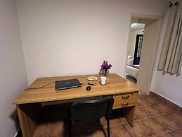 Les Bougainvilliers GuestHouse by Hansa