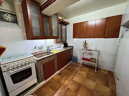 Les Bougainvilliers GuestHouse by Hansa