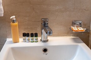 Saavi Hotel Medicity