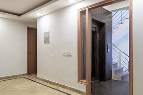 Saavi Hotel Medicity