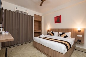 Saavi Hotel Medicity