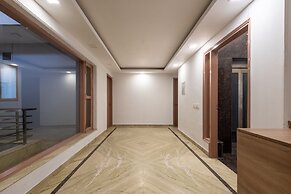 Saavi Hotel Medicity